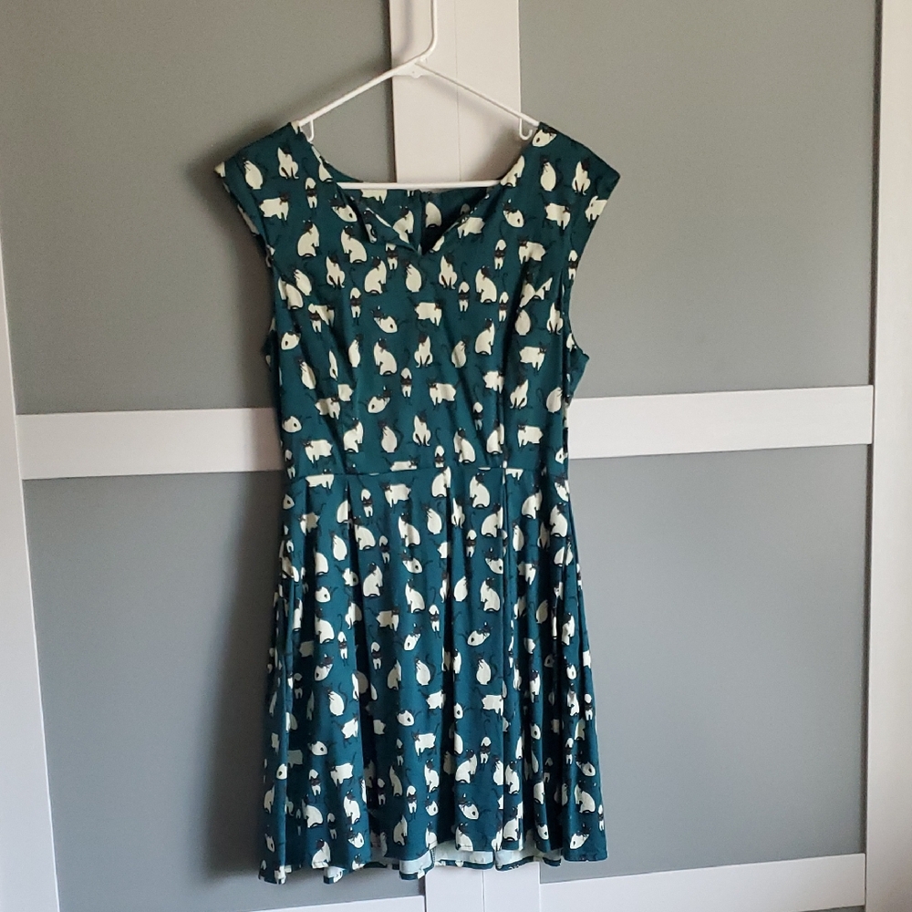 Elegant Teal Dress with Cat Print